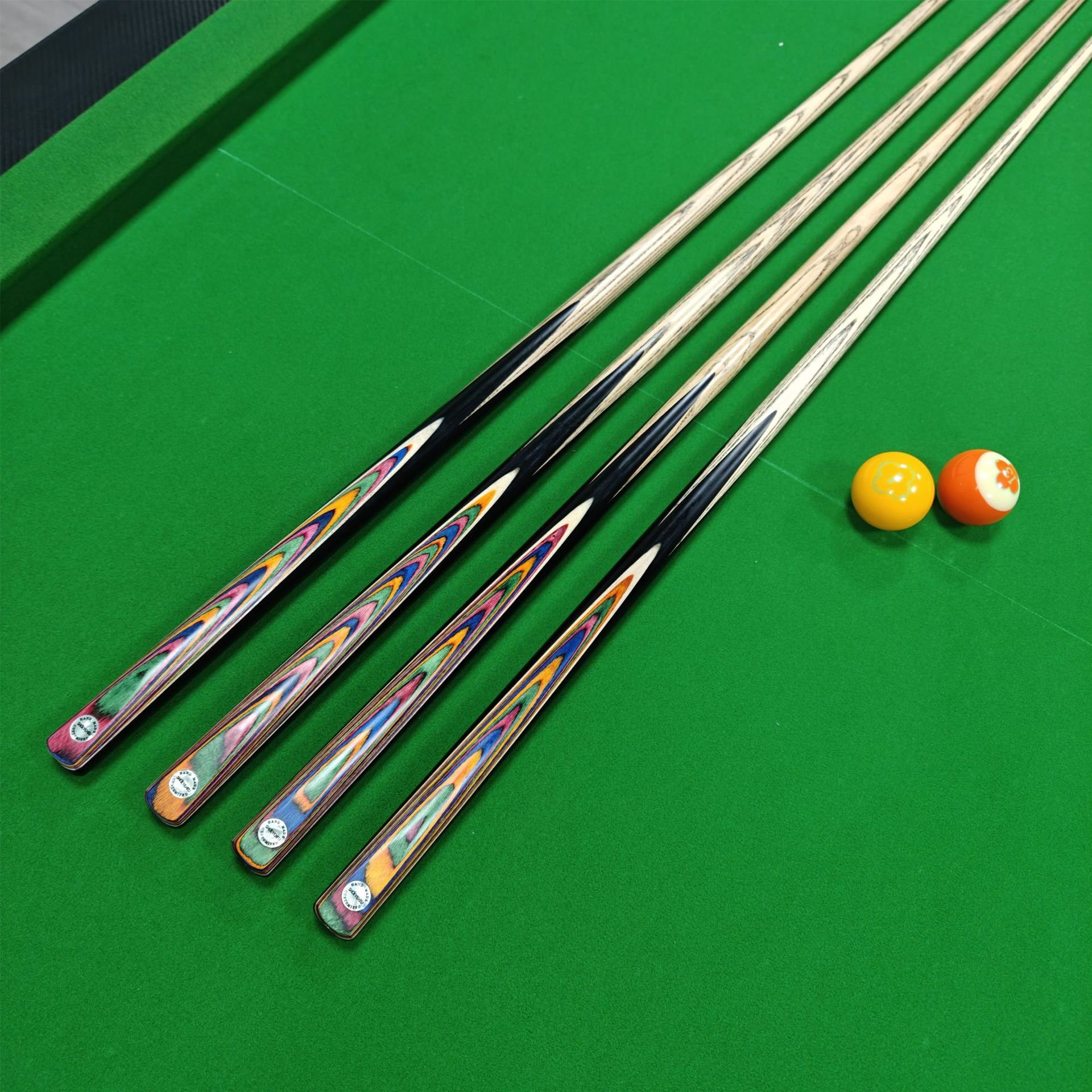 Wholesale High Quality Iridescent Highly Elastic Accurate 10mm Tip Handmade Single Billiard Cue 8-Ball