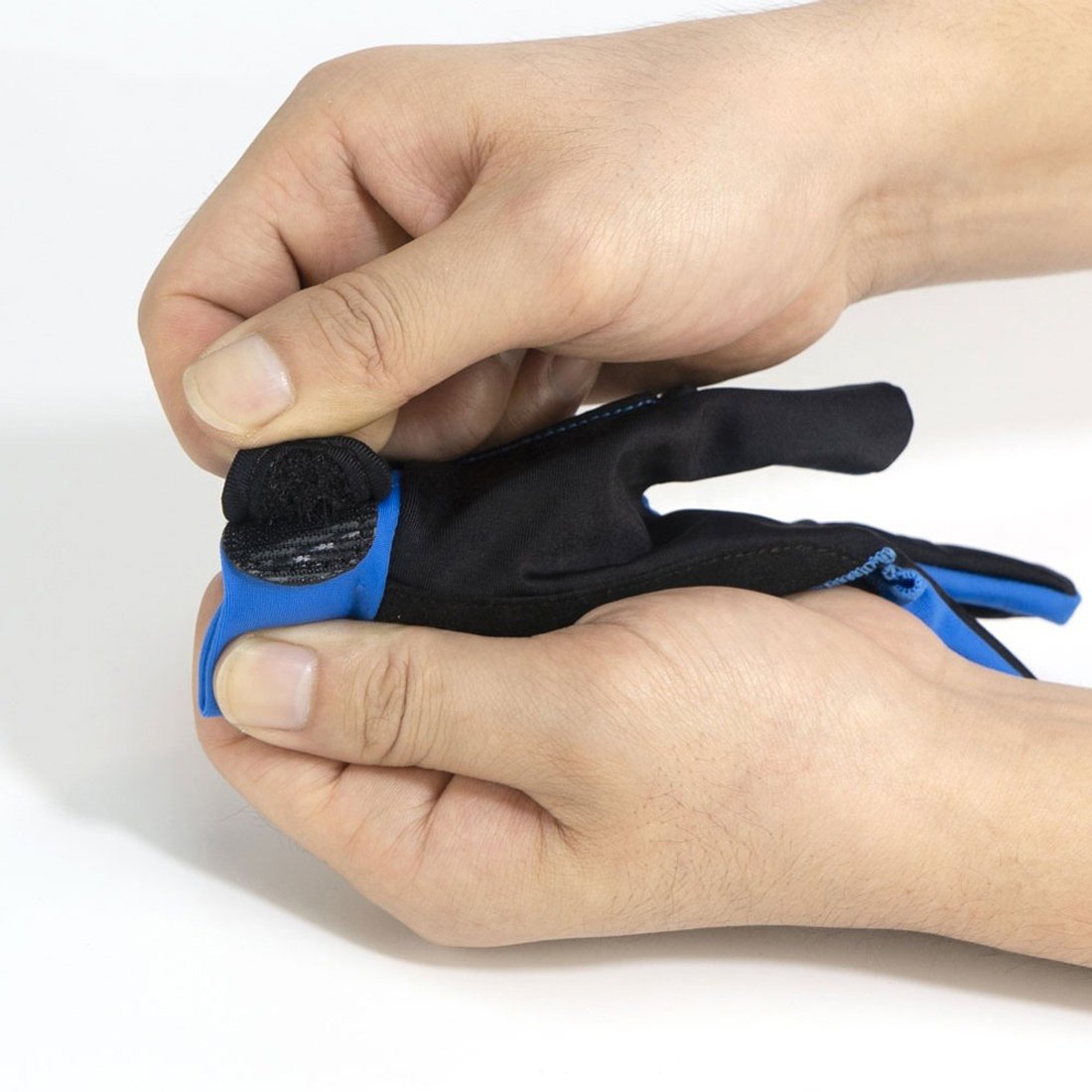 High Quality OEM Factory Three-Finger Snooker Gloves for Men and Women Hot Sales with Billiard Gloves