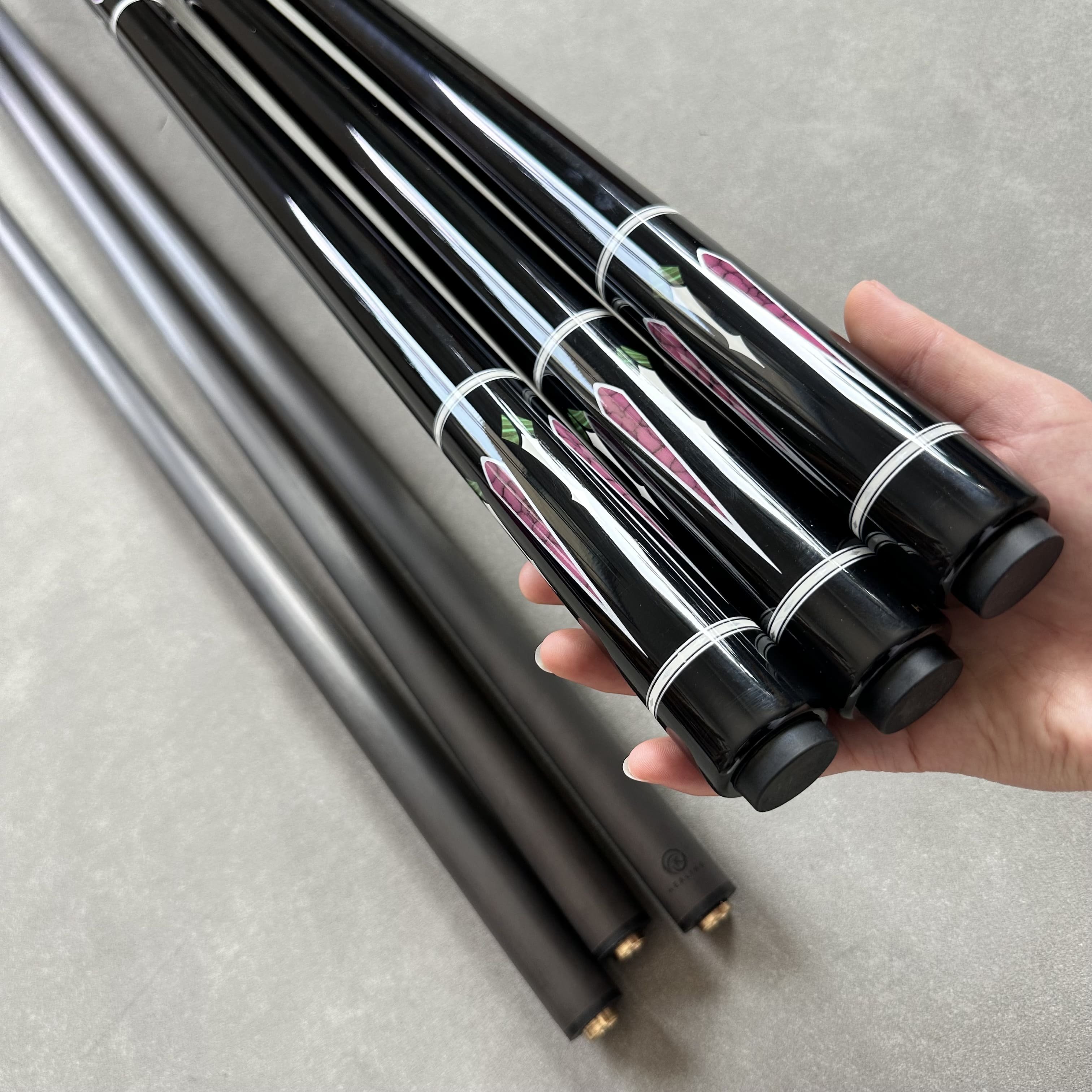Factory Customization 100% Carbon thickness 1-1.5mm carbon fiber cue stick for carom Billiard Cues