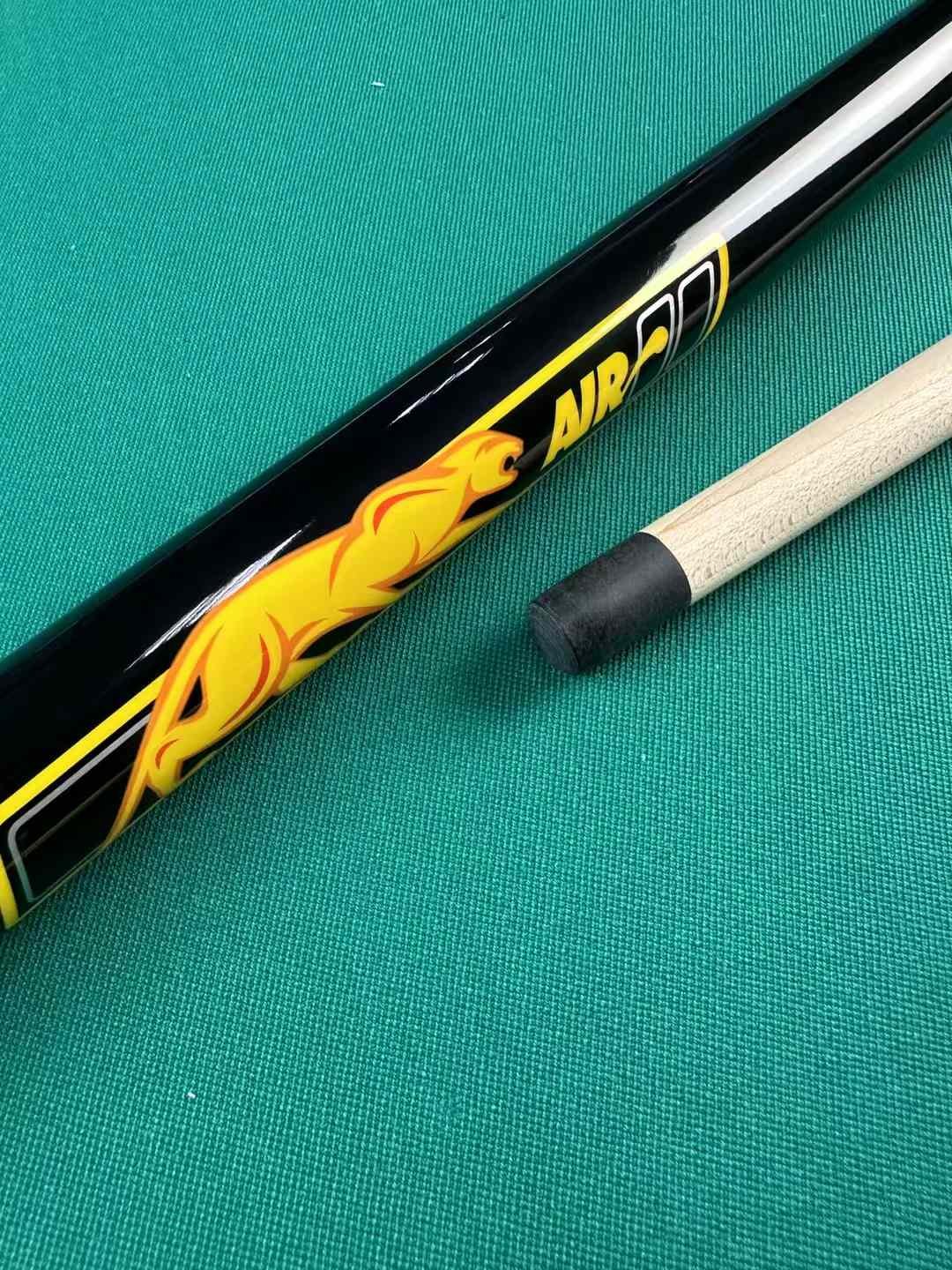 Factory Custom Logo Predaior Higher Quality maple wood jump cue for 2 pcs billiard pool cueBilliard Snooker Cue 1/2 Jointed