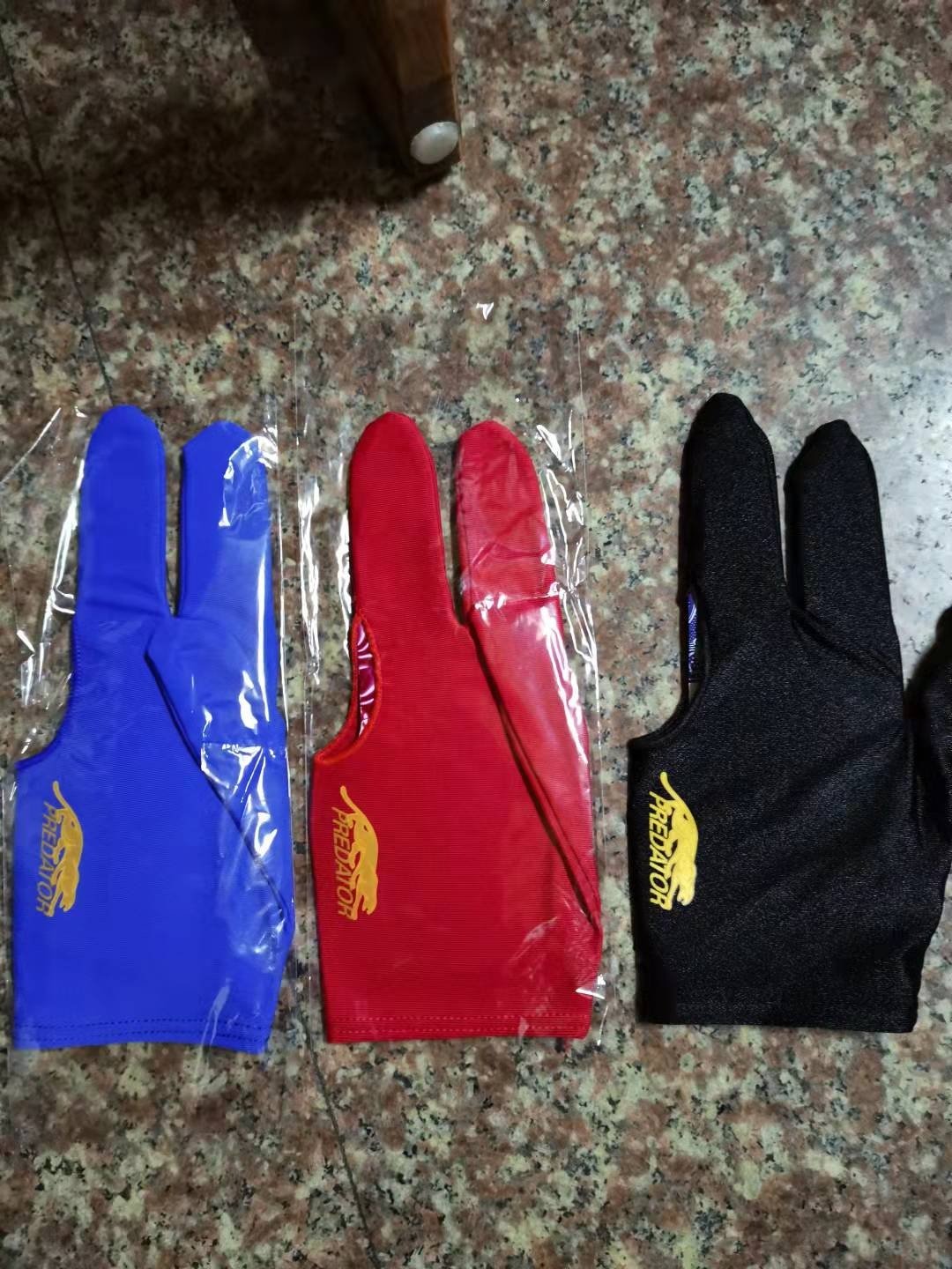 3-fingers out type Left Hand Billiard pool snooker Gloves