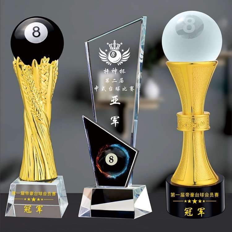 Custom Crystal Ball Trophy Snooker & Billiards Title Ball Sports Trophy Cup Award