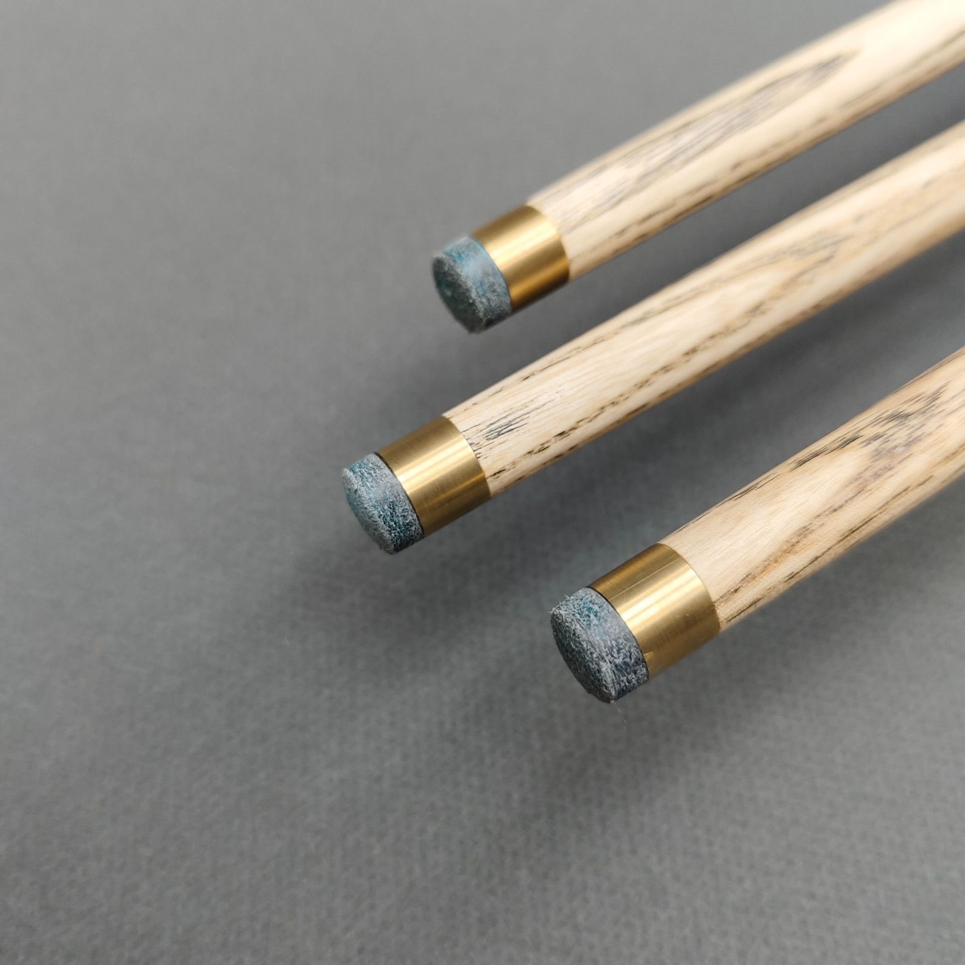 Wholesale Premium Membership Billiards Snooker Cue 10mm With Extension