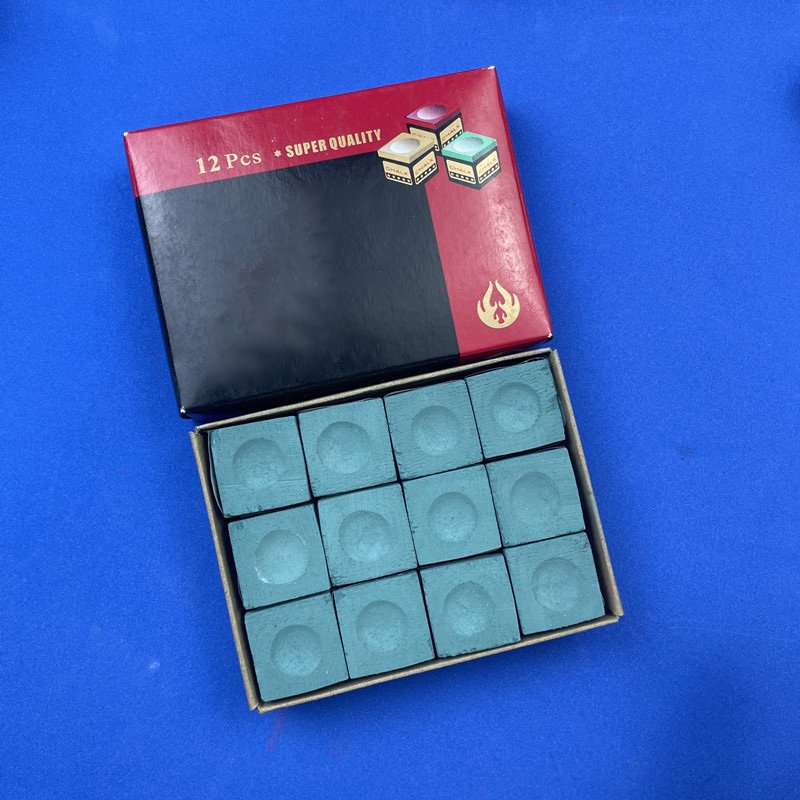 Wholesales 12 Pcs Pack Level Table Billiards Accessories Stick Chalks A Dry & Greasy Snooker & Billiard Pool Cue Chalk