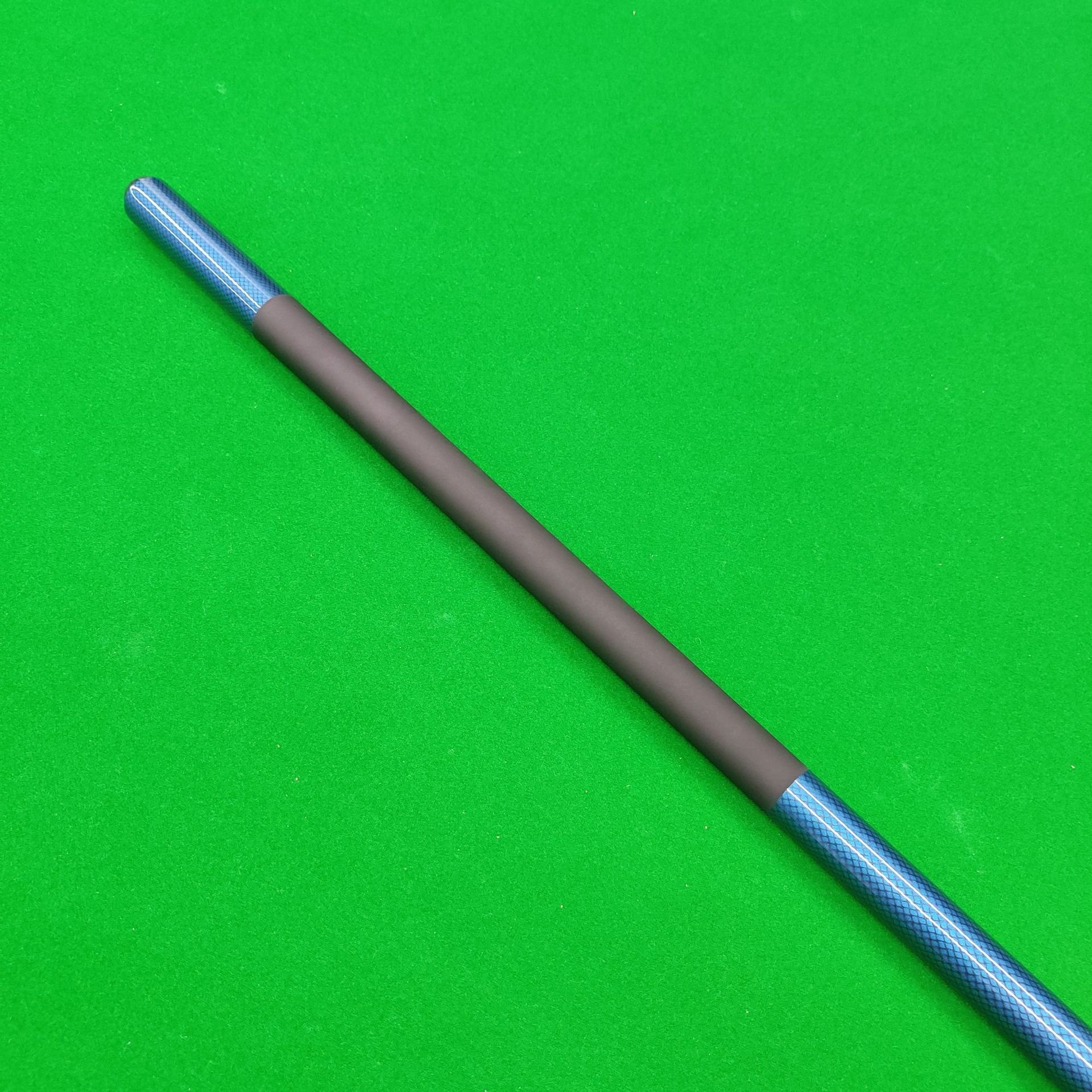In Stock Selling Billiards Hall Club VIP Member Billiards Rod Fiberglass Billiards Snooker Cue Carbon