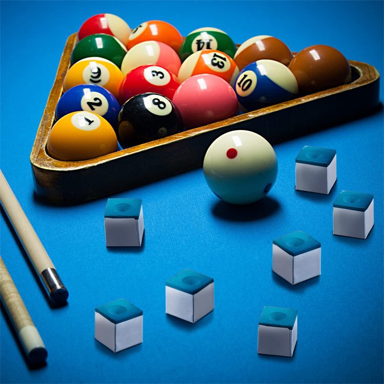 Custom Professional Round Master Pool Stick Cues Billiard Chalk For Billiards