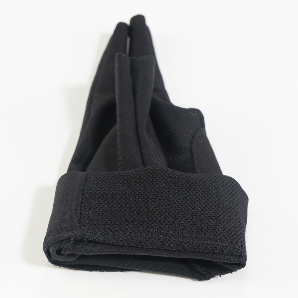 Wholesale High Quality Padded Billiards Gloves 3 Open Finger Play Comfortable Mesh Snooker Pool Cue Gloves
