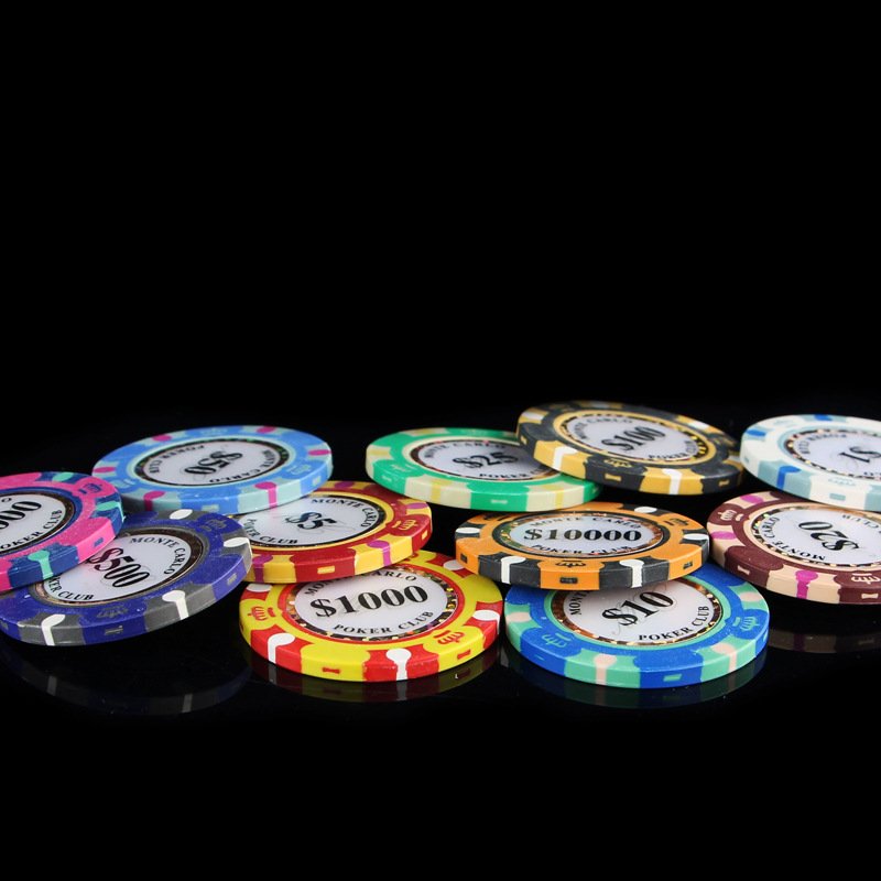 Wholesale High Quality Custom Professional Casino Texas Hold'em 40mm 14 Gram Bulk Monte Carlo Clay Poker Chips Set For Sales