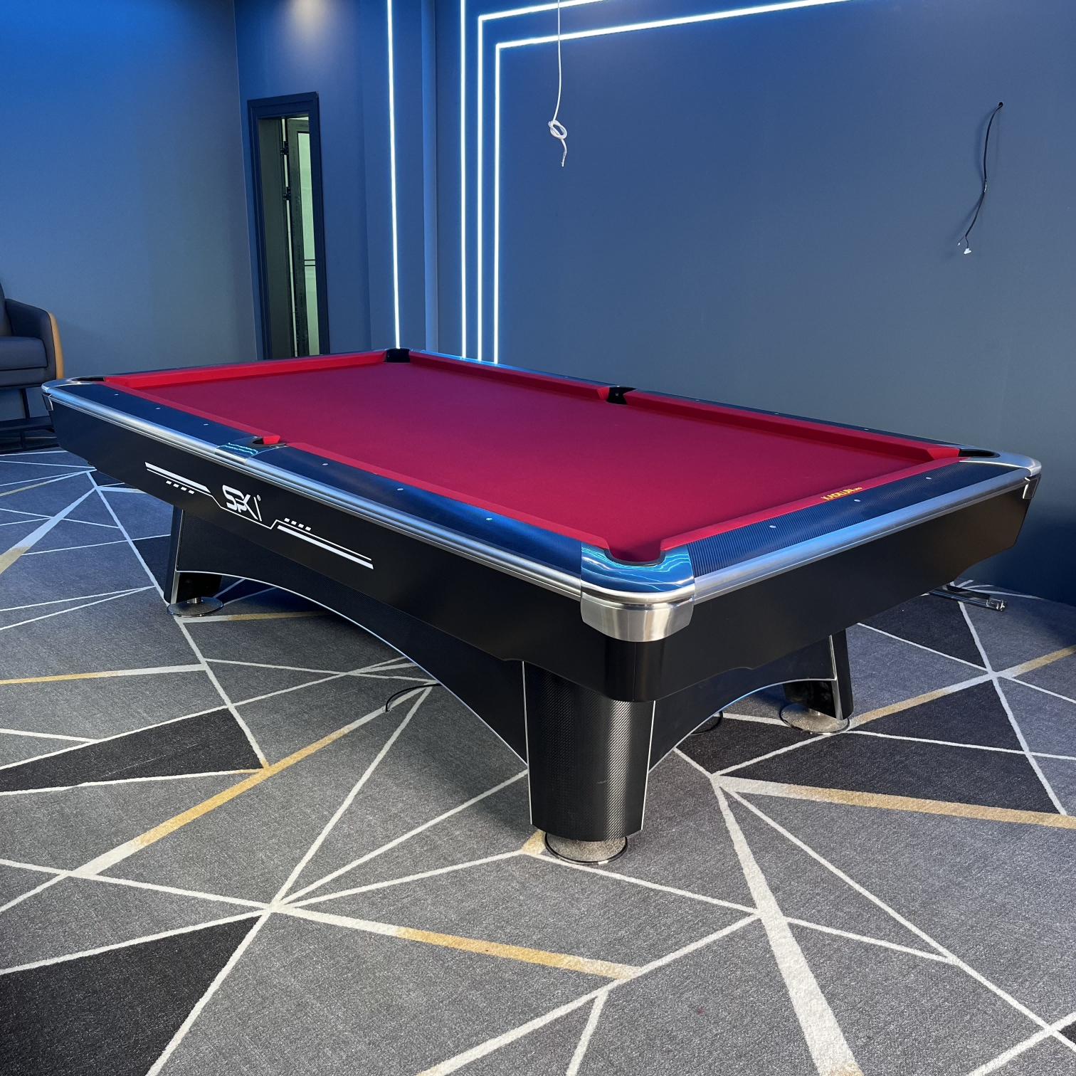 American Billiard Nine-Ball SPKI Pool Table with Slate Cushion and Leather Pocket Material