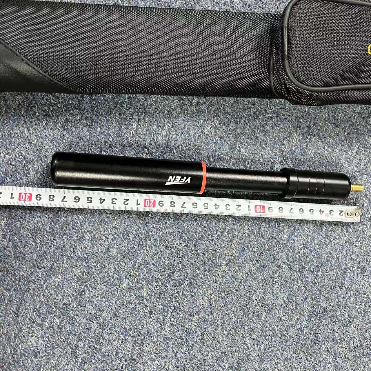 xikuno High End YFEN 58" Carbon Fiber 12.5mm/11.5mm with Cue Box and Extensions for Sale