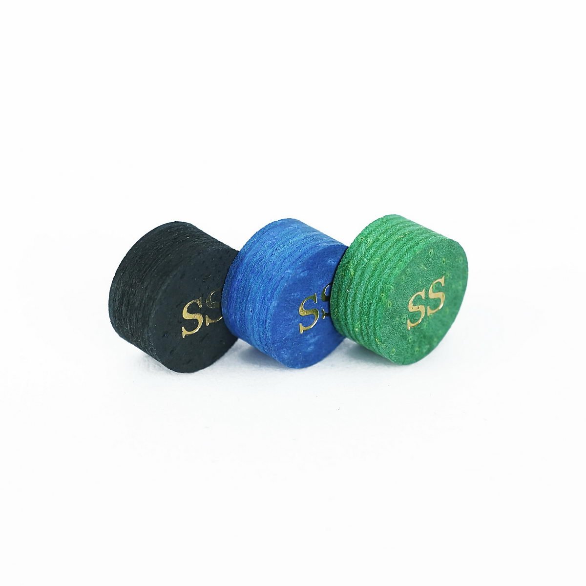 Billiard cue tip for pool and snooker cues
