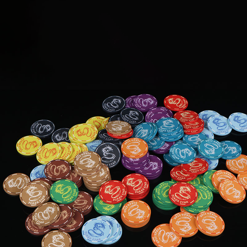Cheap Poker Star Lucky Dragon Design Chinese Factory For Casino Grade Entertainment Texas Hold'em Ceramic Poker Chips