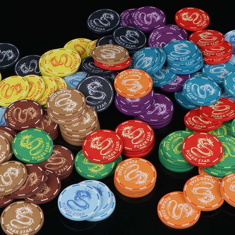 Cheap Poker Star Lucky Dragon Design Chinese Factory For Casino Grade Entertainment Texas Hold'em Ceramic Poker Chips