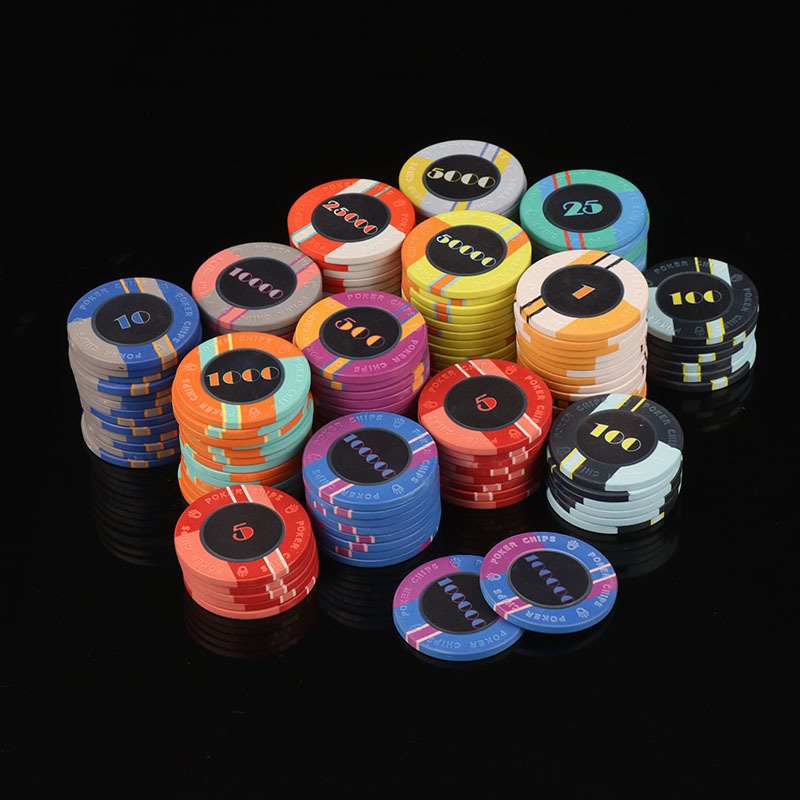 Customized Logo New Design Mahjong Token Table Game Casino Chips 39mm Relievo Engraved Ceramic Poker Chip