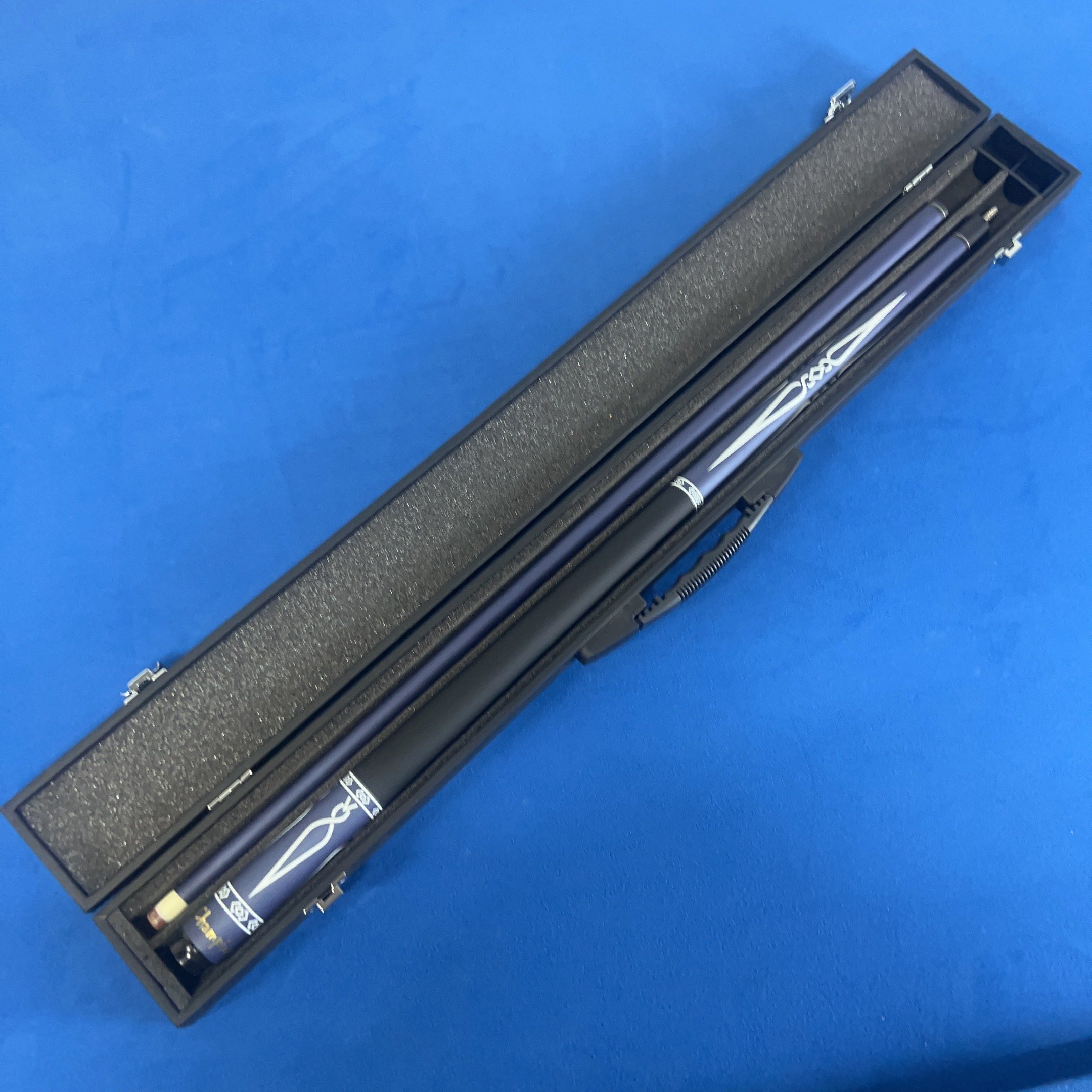 Manufacturers Black Technology Carbon Fiber Billiard Pool Cue Carbon Fiber Shaft 10-13mm Tip Size