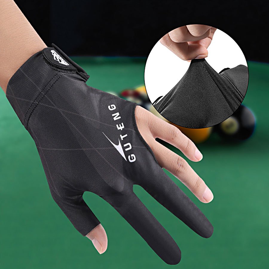 Customized breathable and anti slip three finger billiards gloves anti billiards and snooker gloves