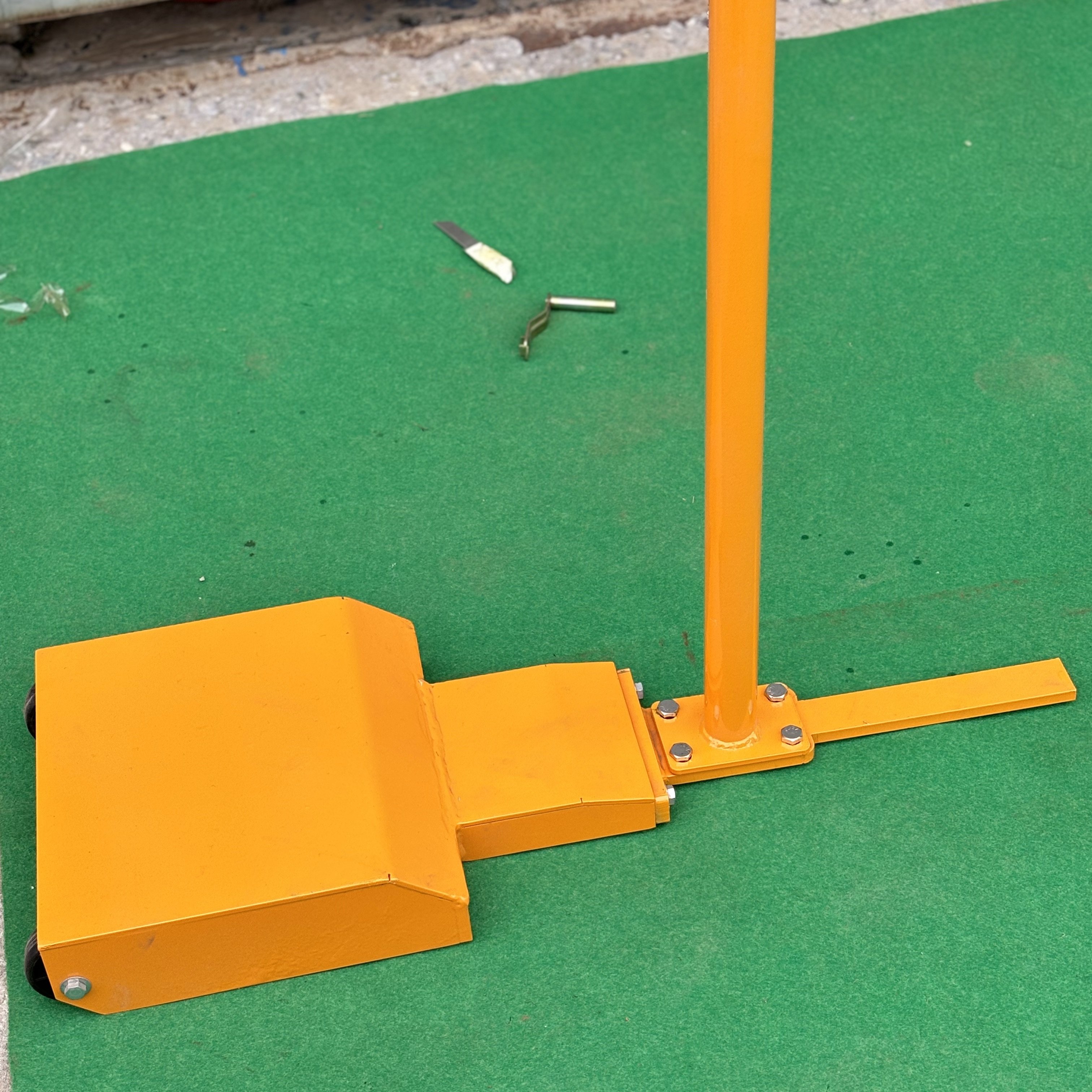 School Sports Equipment Multi-functional Mobile Badminton Frame Standard Game Badminton Posts