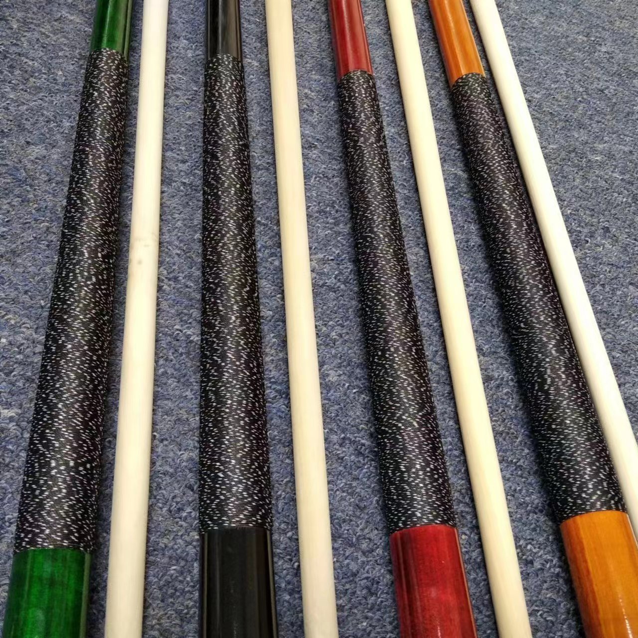 Wholesale 1/2-pc Chinese maple wood billiard pool cue stick