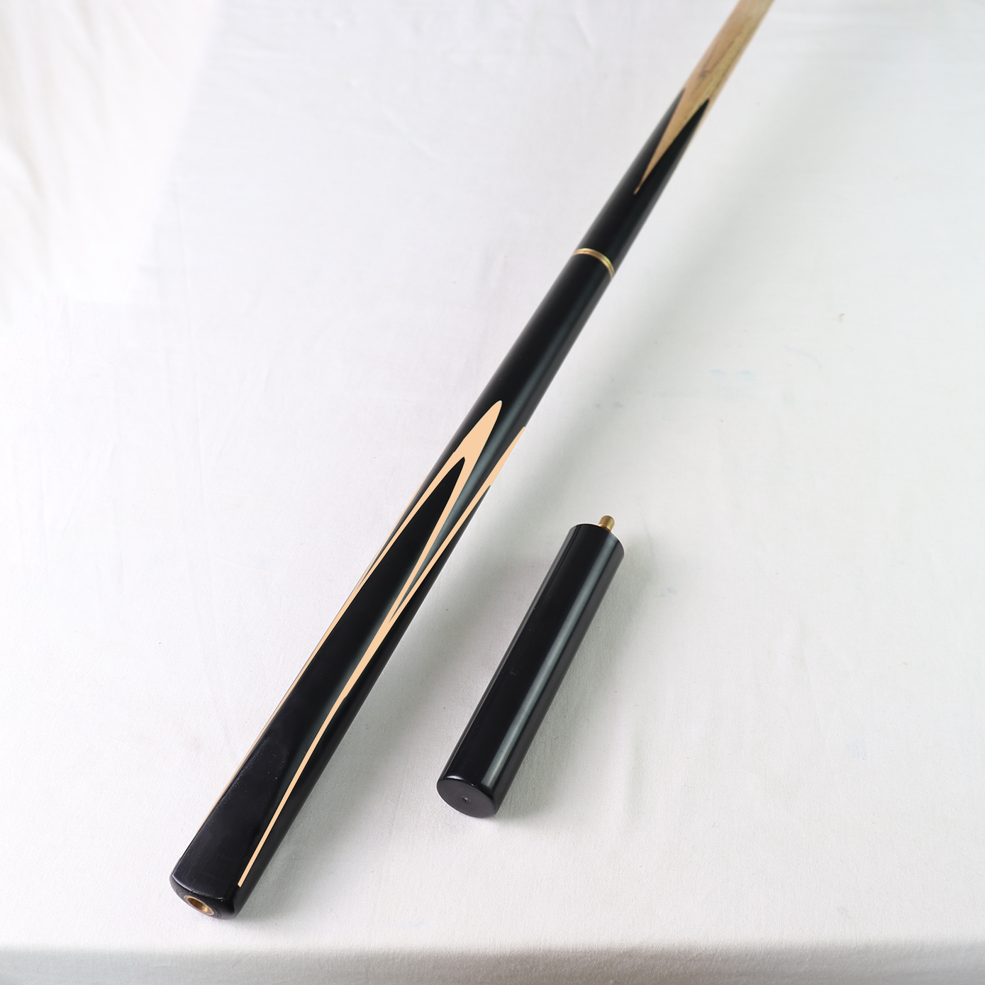 2024 New High Quality Pool Cue Stick Billiards cues 145cm 57 Inch Brass Joint White Ash Wood Snooker Cue with Extend Butt