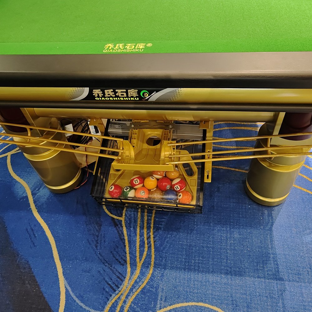 Bojue Hot selling Great popular Billiard & Snooker Chinese Black 8 ball billiard pool table GOLDEN LEG for entertainment use