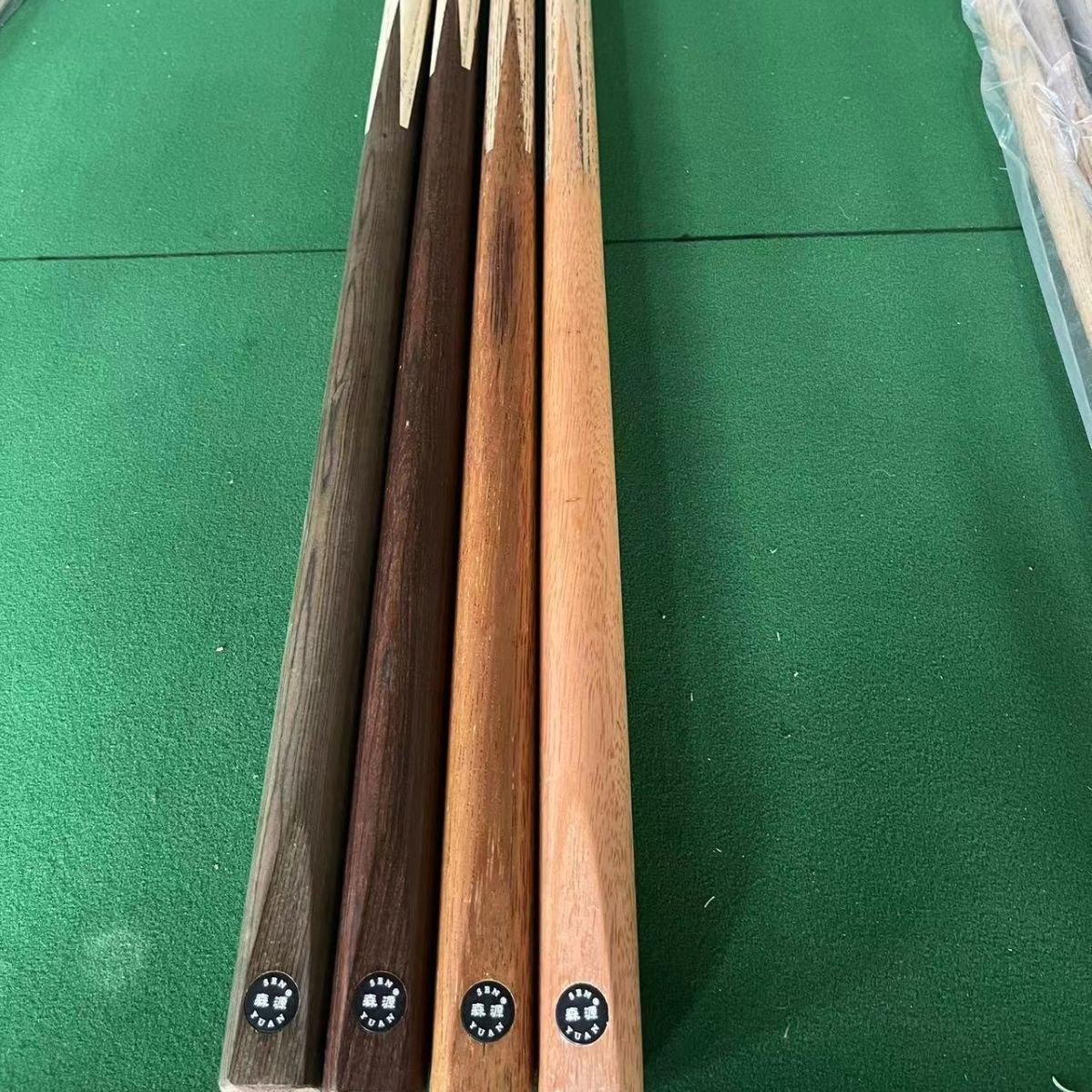 Wholesale custom logo wood Snooker/Pool Billiard Cue Stick
