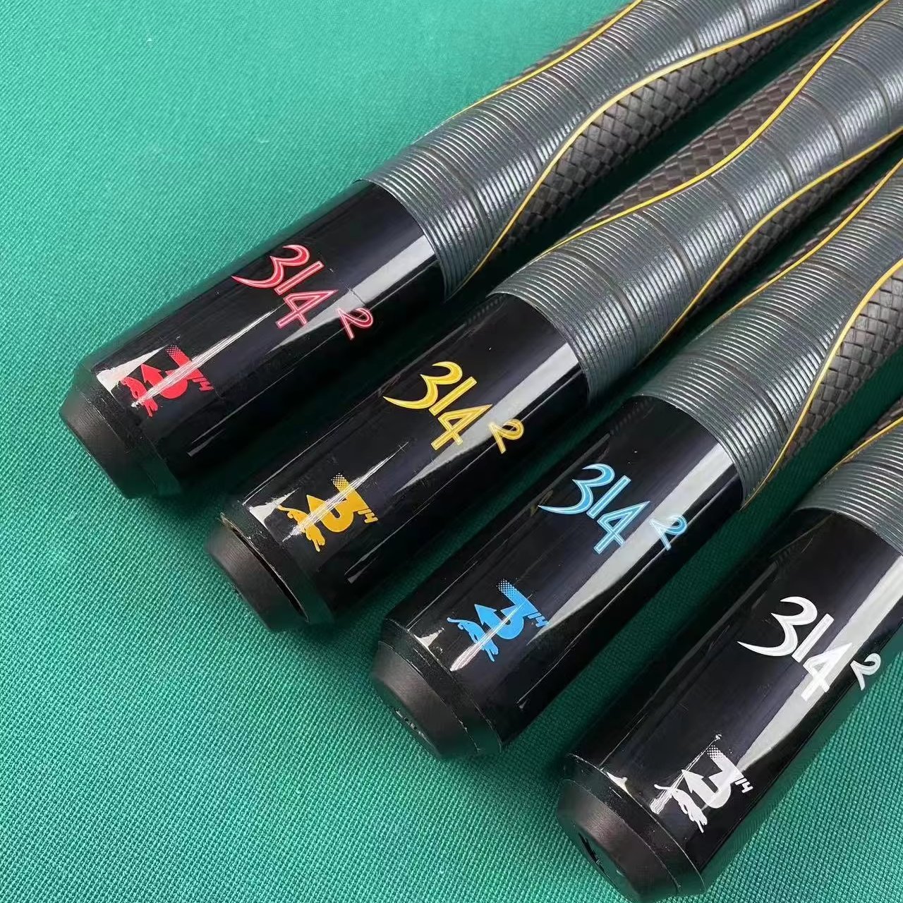 Wholesale Factory Price Leather Grip Snooker Pool Billiard Cue in Stock