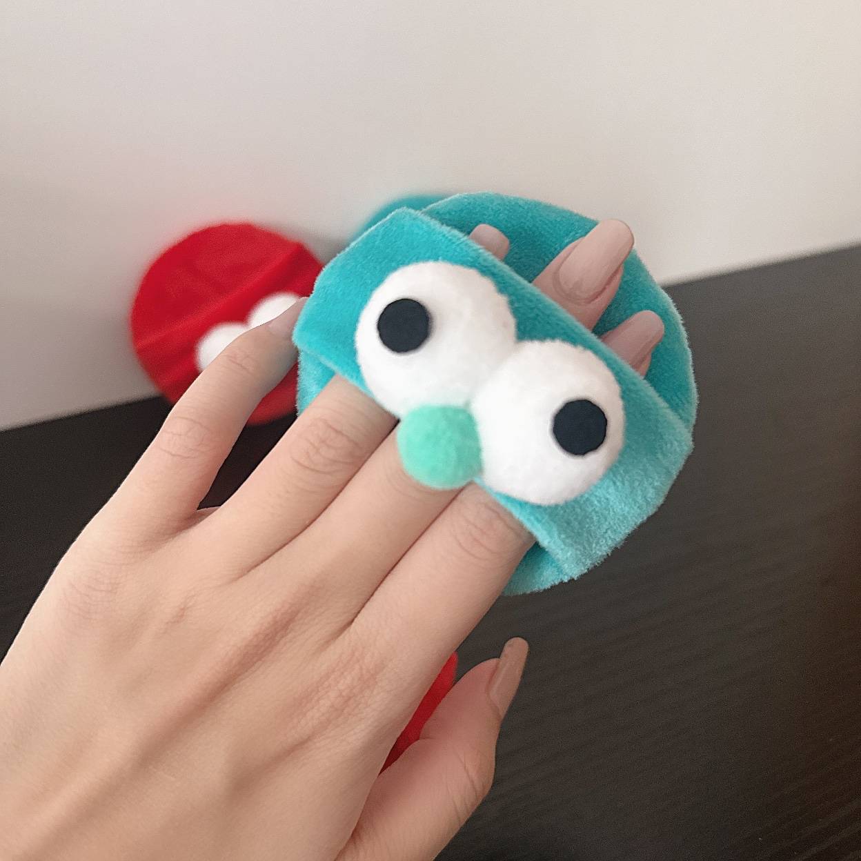 Big Eye Plush Soft Sanbon Paps Large Dry Flutter Poor Pooker Poor Velvet Makeup Flat Pleasant Makeup Puff