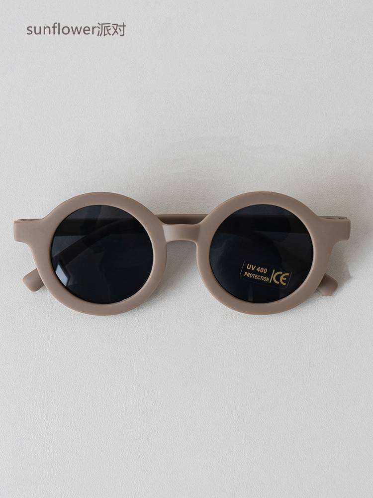 Khaki gray