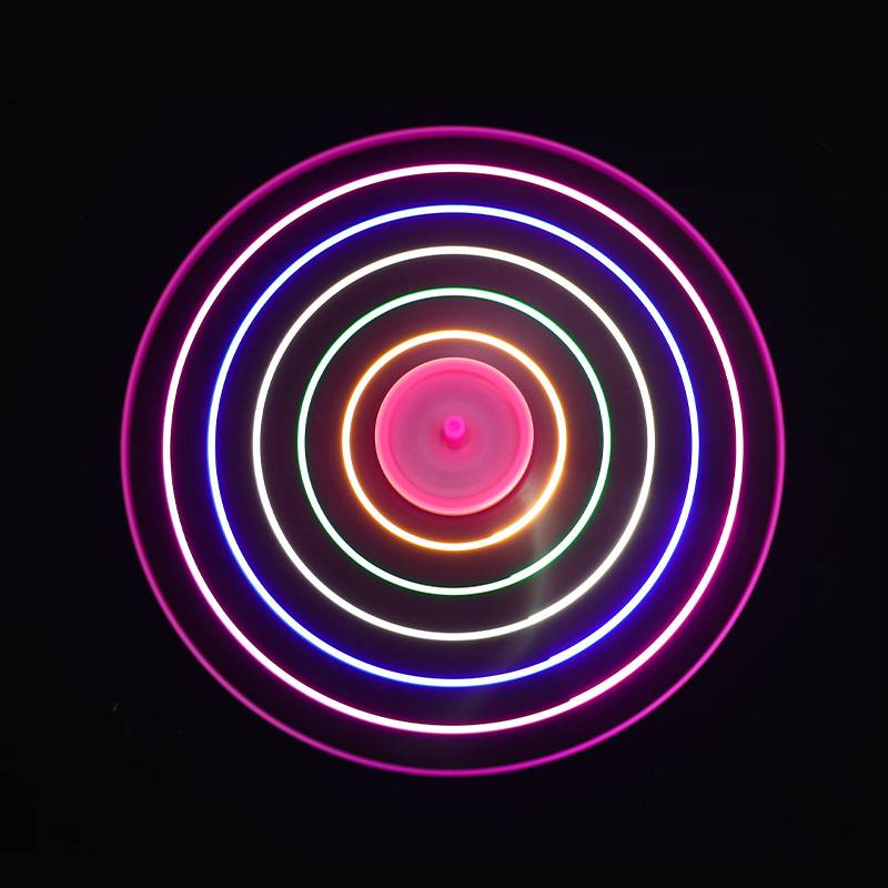 The new drawing line light -up flying saucer flying sauceflower bamboo dragonfly thickened soft flying disk kindergarten children outdoor toys batch