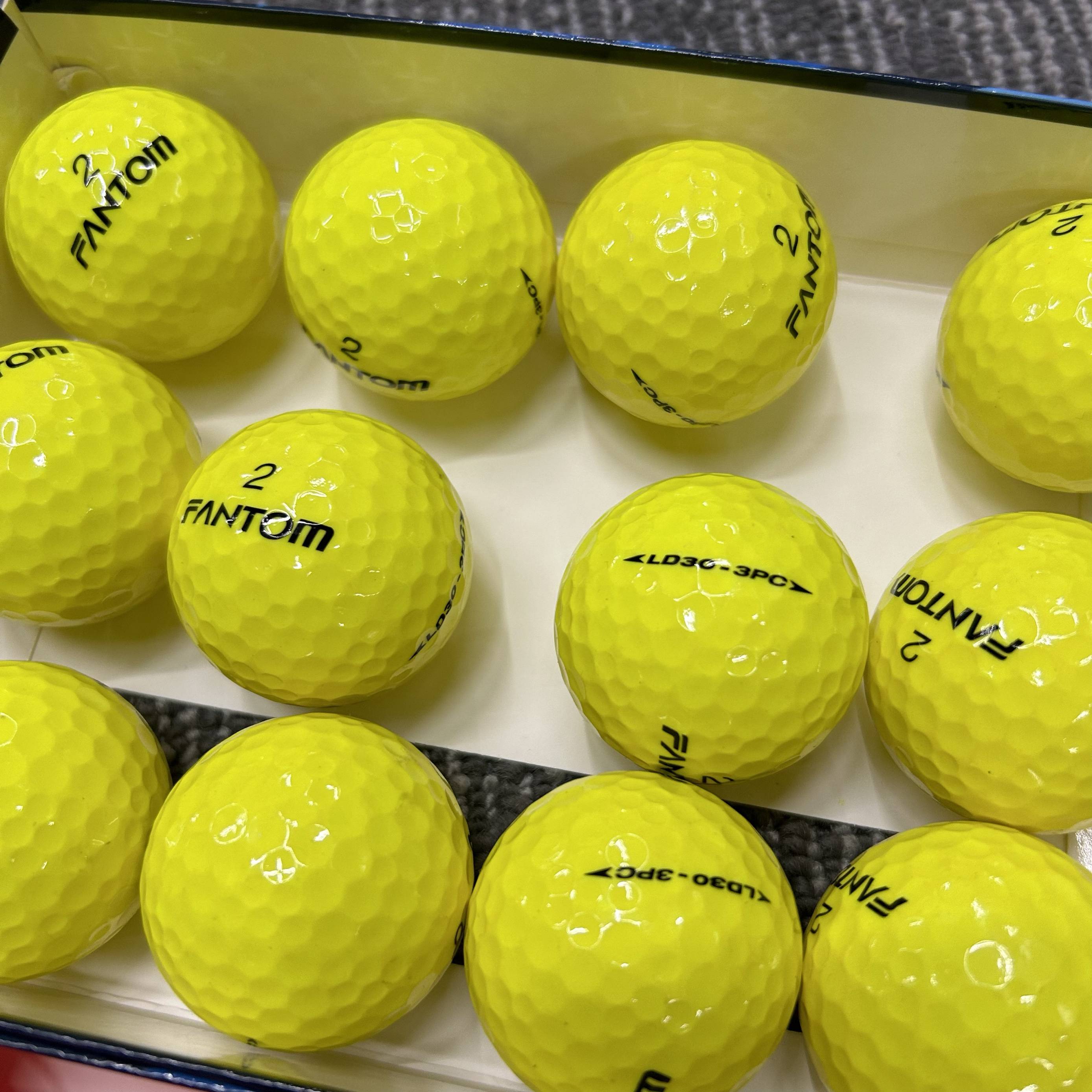 Micro flame export Korean golf color three -layer ball game ball spot