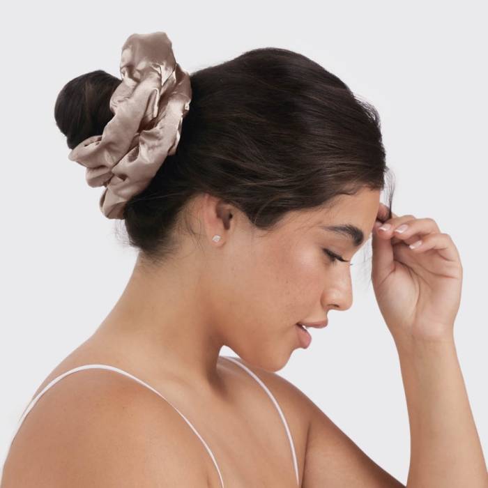 Spot Zhang Xiaozheng recommends the US KITSCH satin hair circles without hurting the big pillow sleep artifact mini