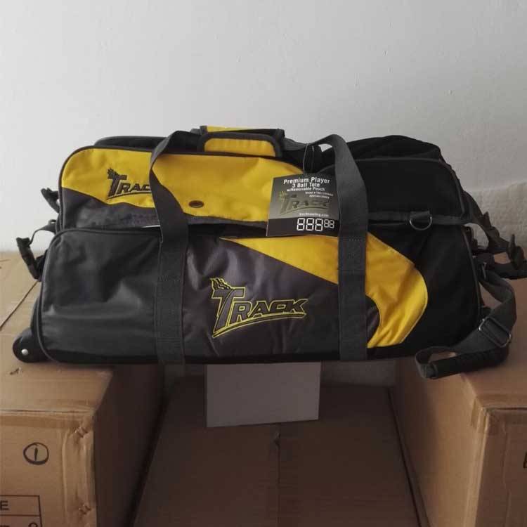 Track three -ball dragging bag