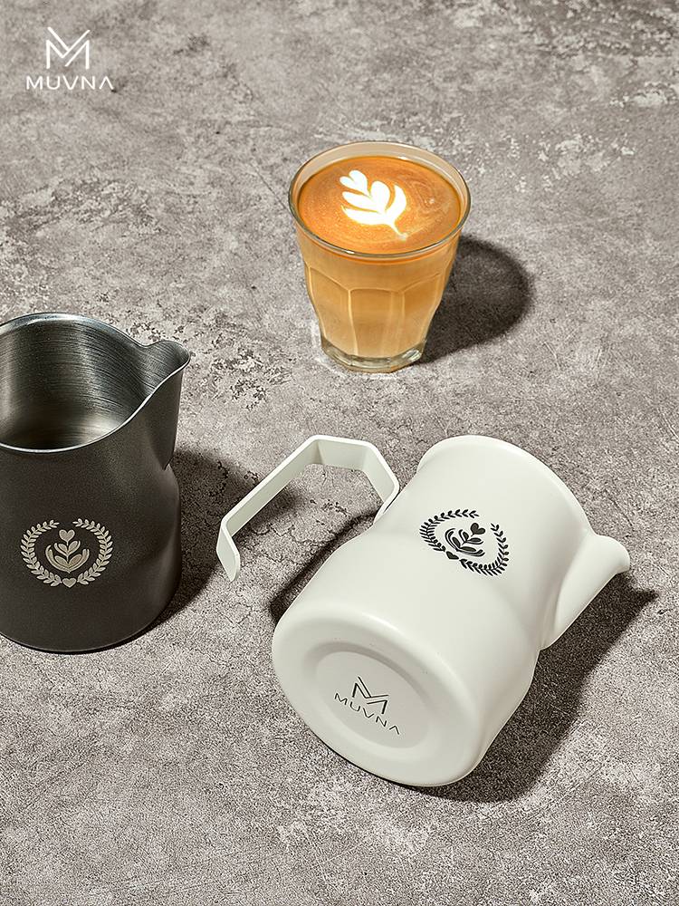 Muvna Italian coffee milk cup 304 stainless steel big belly beating tank 350/450ml pull flower cup milk cup