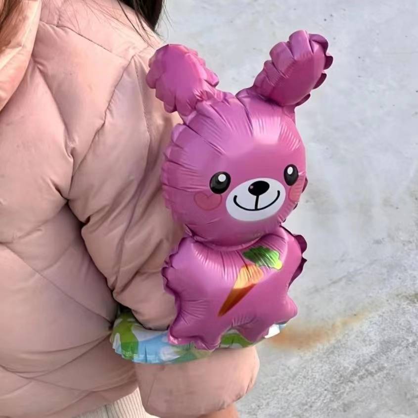 Xiaohongshu, the same cartoon wrist balloon cute little rabbit aluminum film bracelet children's birthday inflatable booth small products