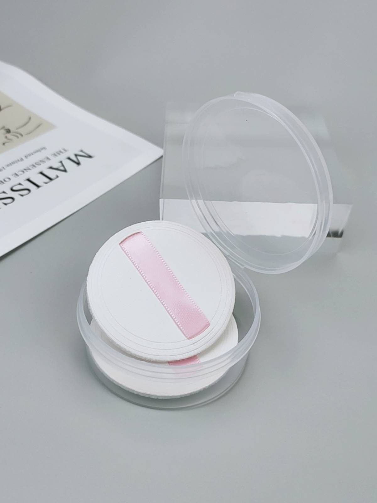 Na*s banana powder kik0 powder puff CT fluffy large white cake fixed cubic square implanted velvet ultra -thin dry powder