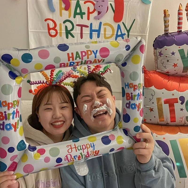 2 head hoop+photo box balloon 1