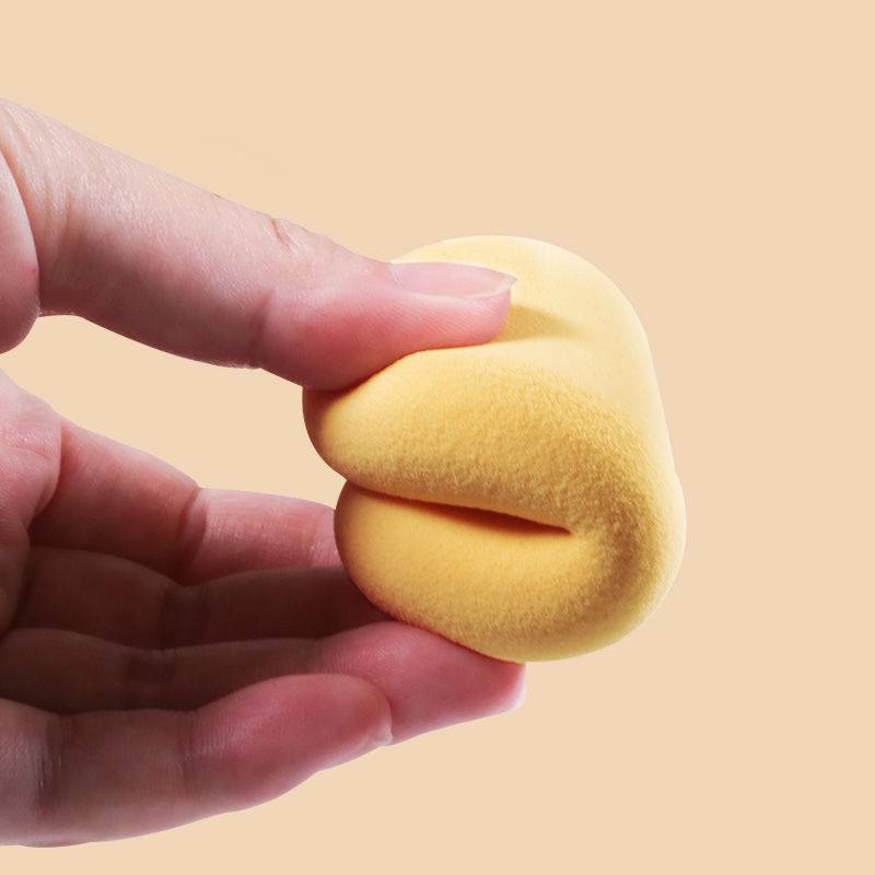 Parry Poems Pap the sponge oval studio dedicated cake wet dual -use air cushion does not suck powder beauty egg ball large