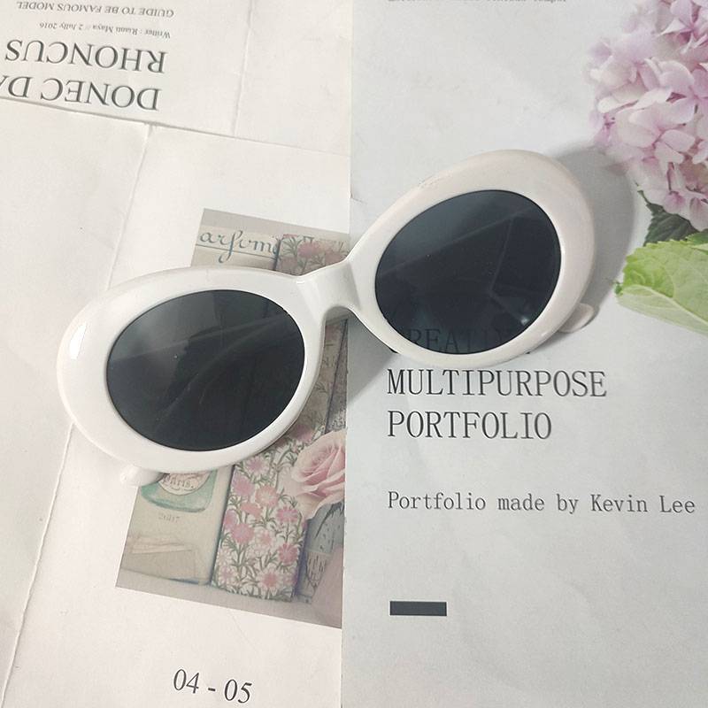 White ellipse sunglasses