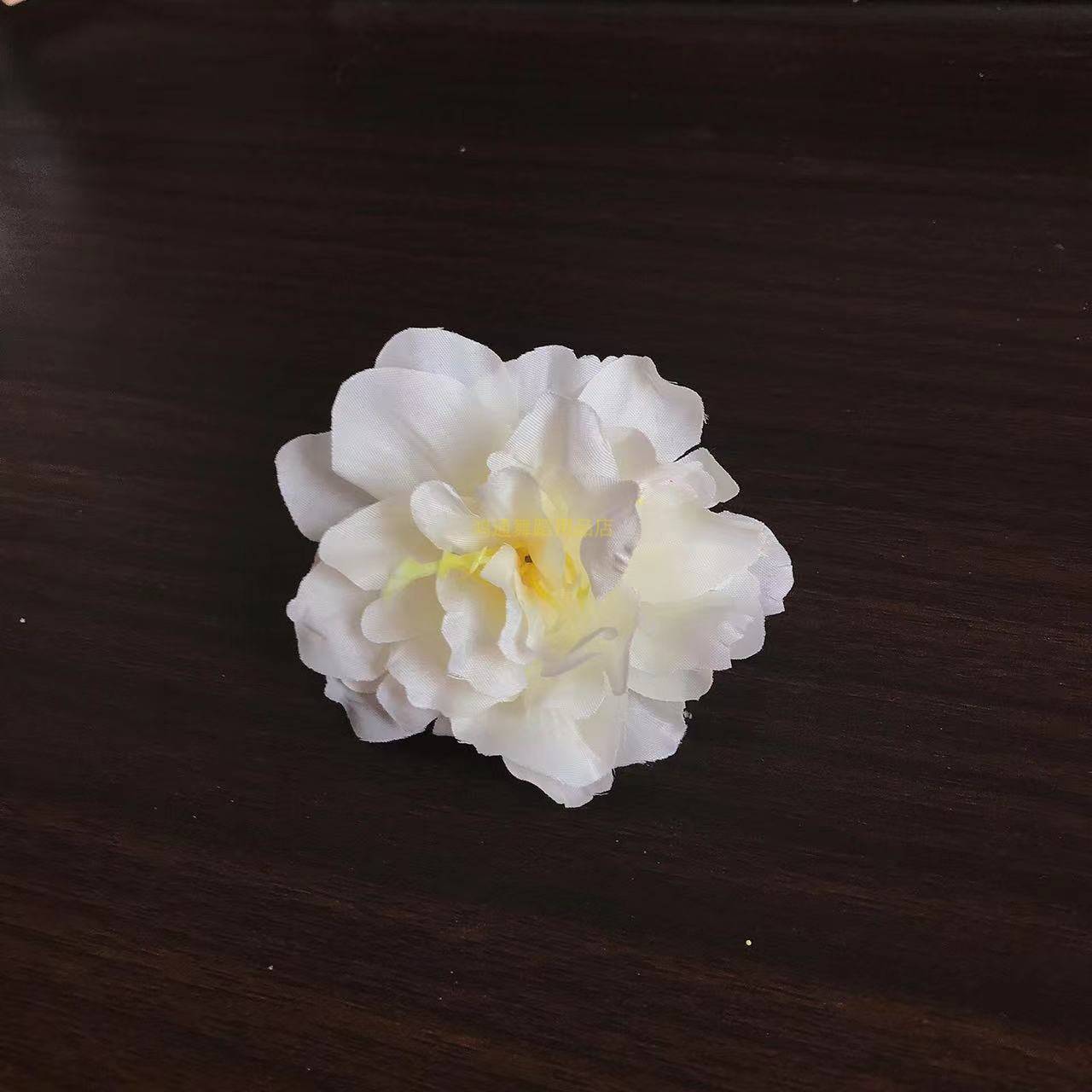 1 B-type milk white ring flower-6cm