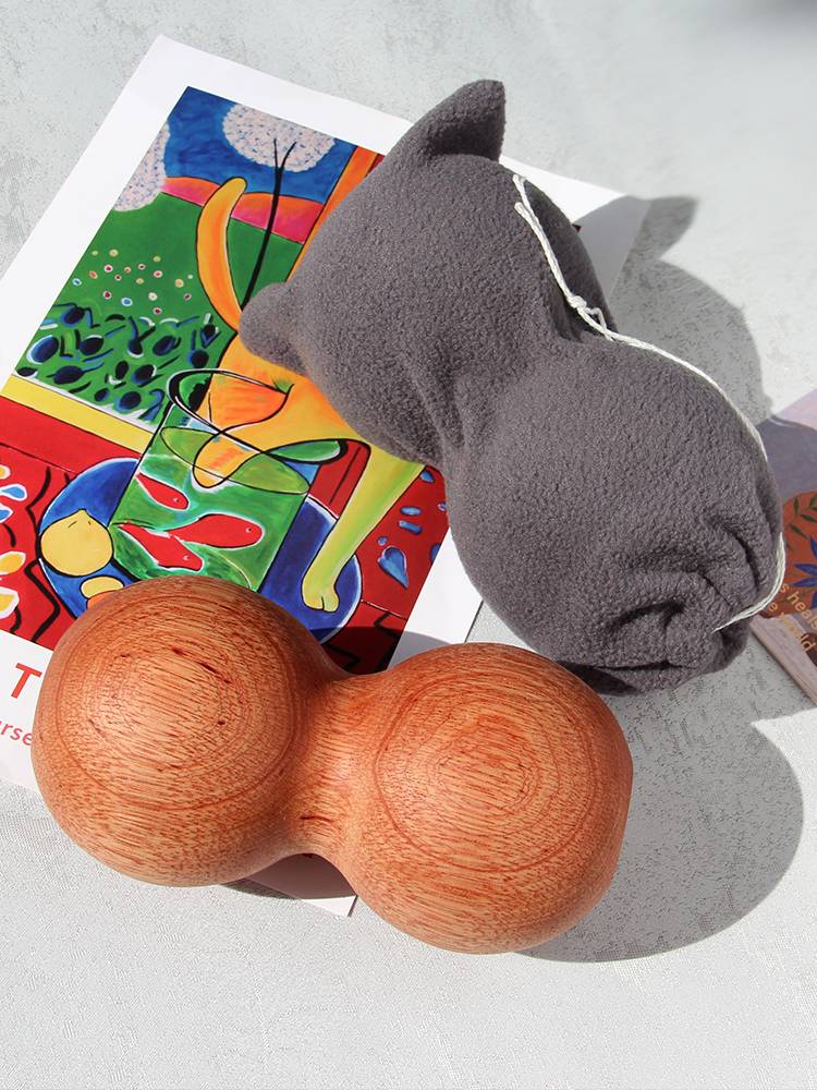 Solid wood fascia shoulder shoulder cervical vertebra muscle relaxation connecting peanut ball soles massage yoga fitness lumbar back meridian membrane ball