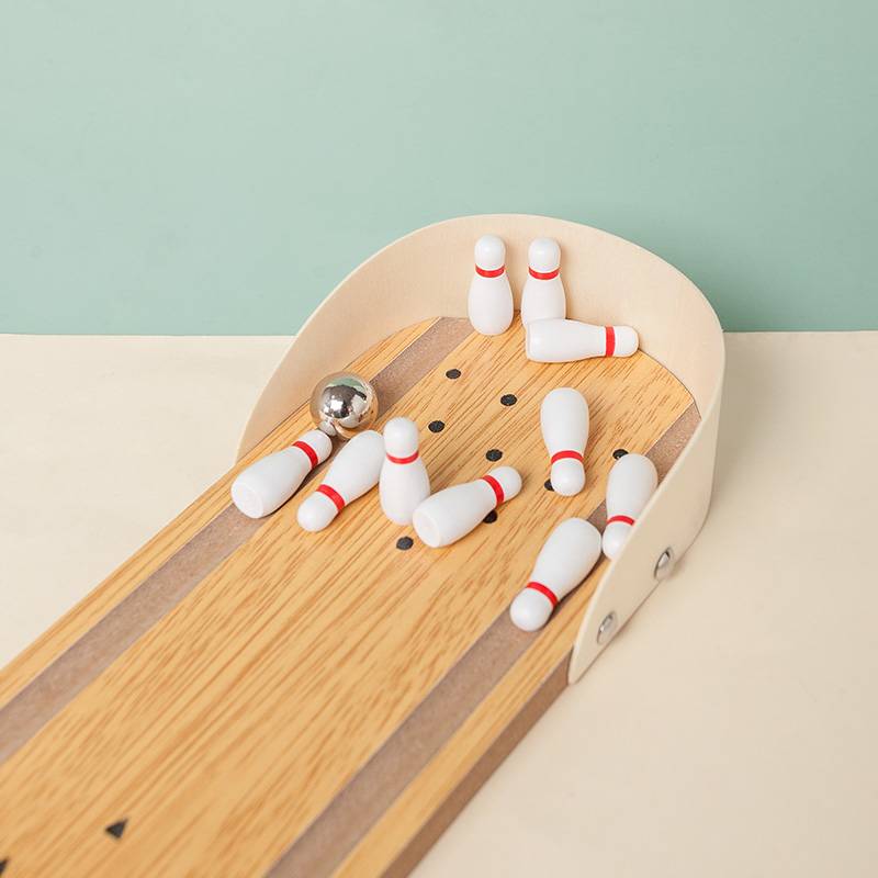 Wooden mini -bowling parent -child interactive desktop game children's early education benefit reduction indoor game ball toys