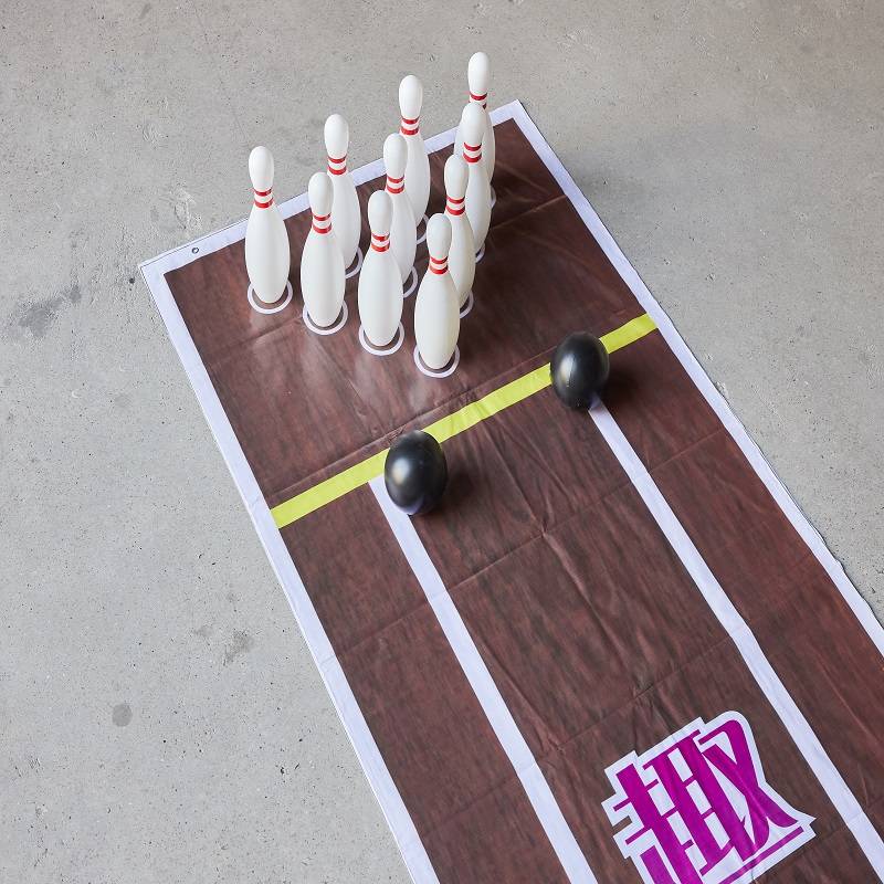 Fun bowling children's toy, indoor and outdoor sports group building outreach, bowling alleys