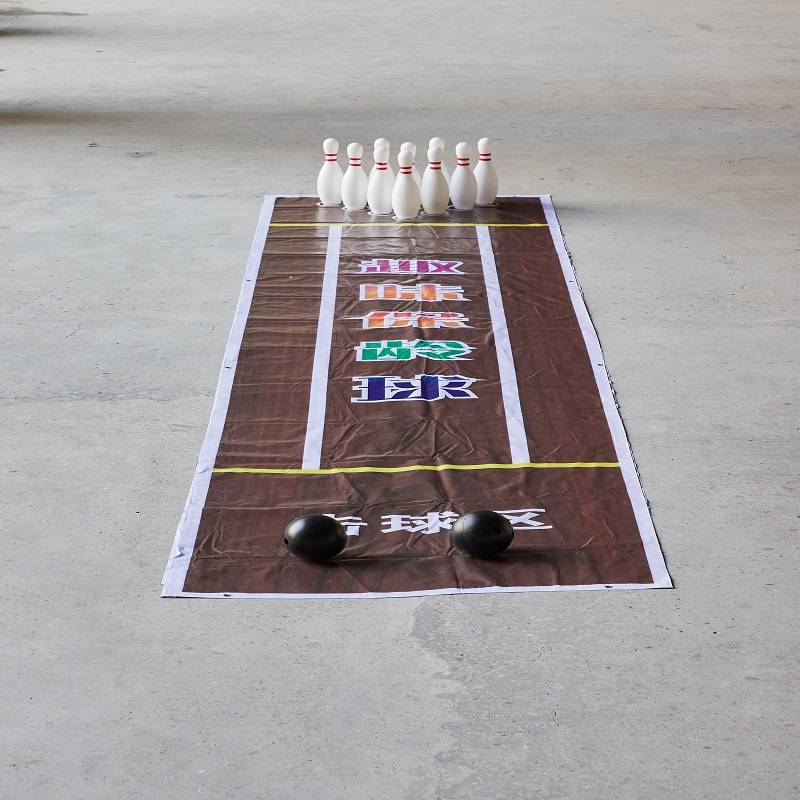 Fun bowling children's toy, indoor and outdoor sports group building outreach, bowling alleys