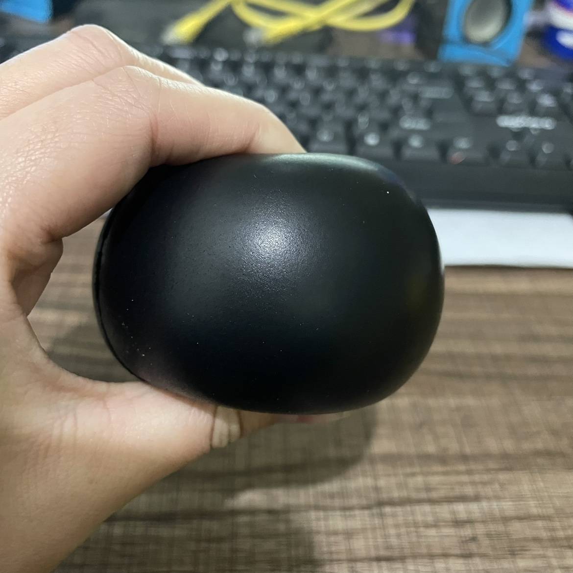 7 cm random one