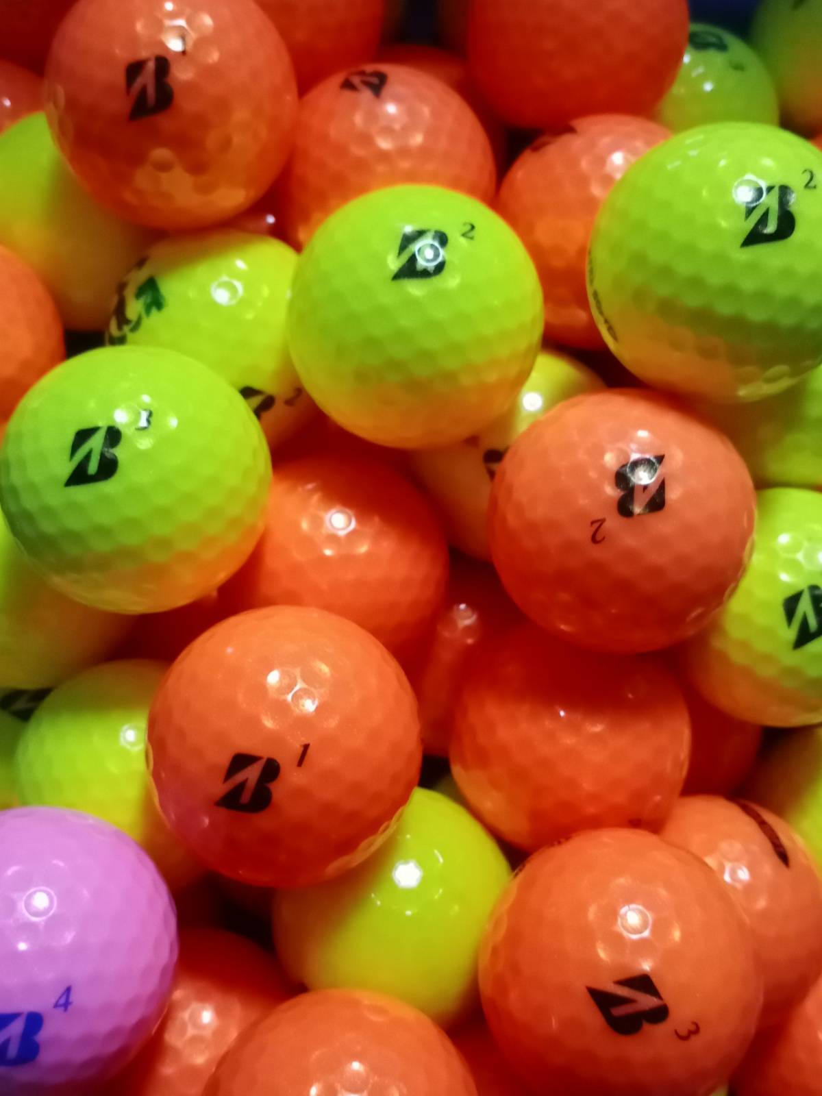 golf second -hand ball Volvik Korean color ball Titleist three -four -layer ball Taylor ball Srixon