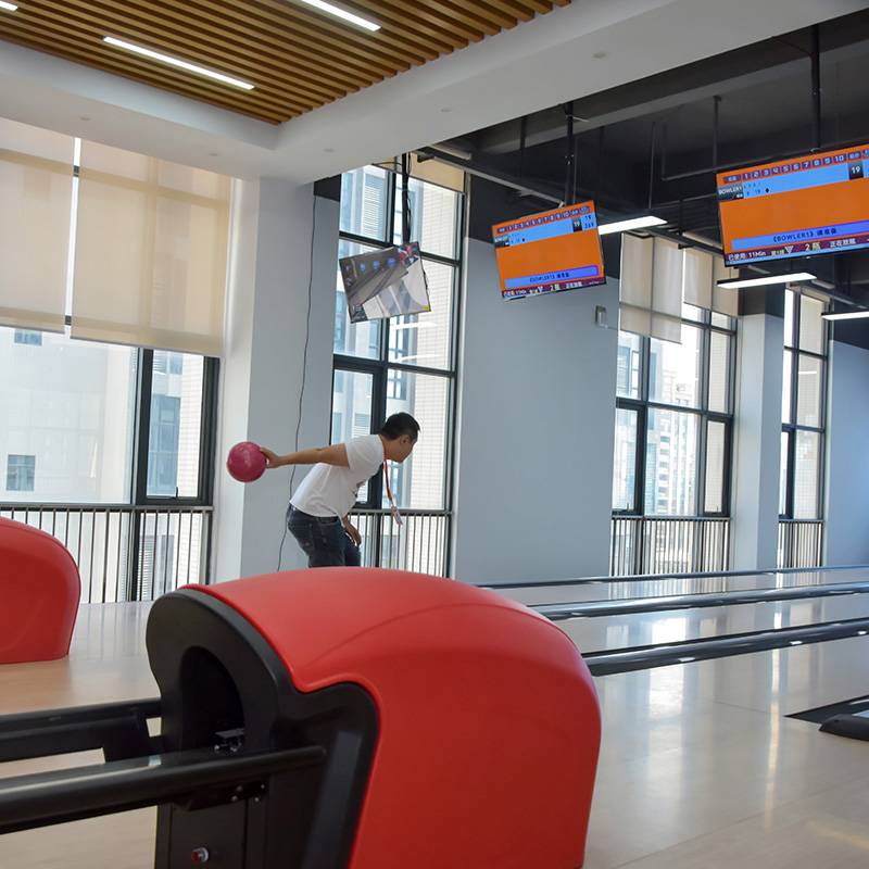 Indoor Boaning Ball Experience Hall Digital Sports Sports Tide Play Museum Adult Children's Bowling Training Museum Equipment Equipment
