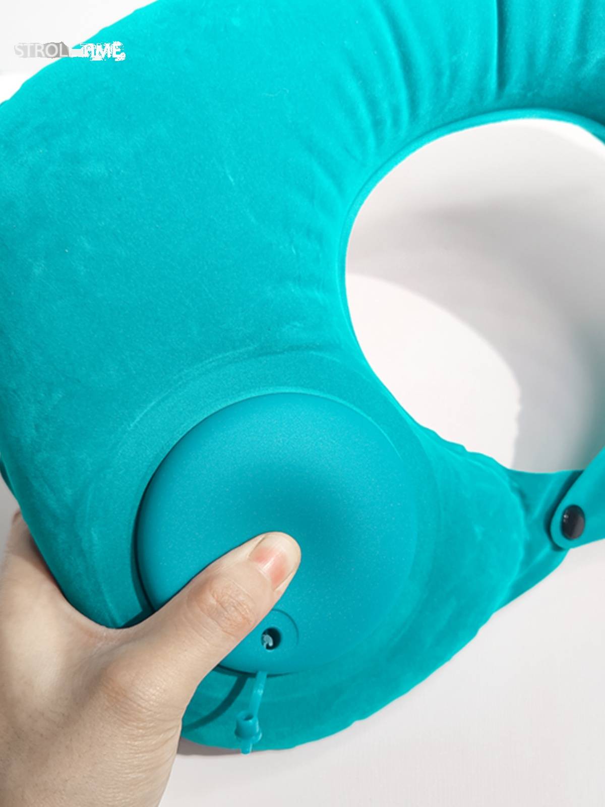 Pressing inflatable U -shaped pillow, neck pillow, sleeping long -distance airplane travel high -speed rail portable travel artifact must be available