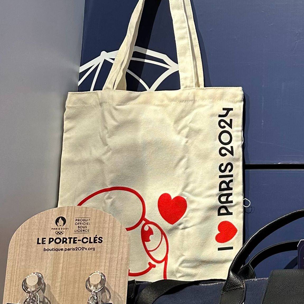 Paris Olympic Maximum Mascine handbag