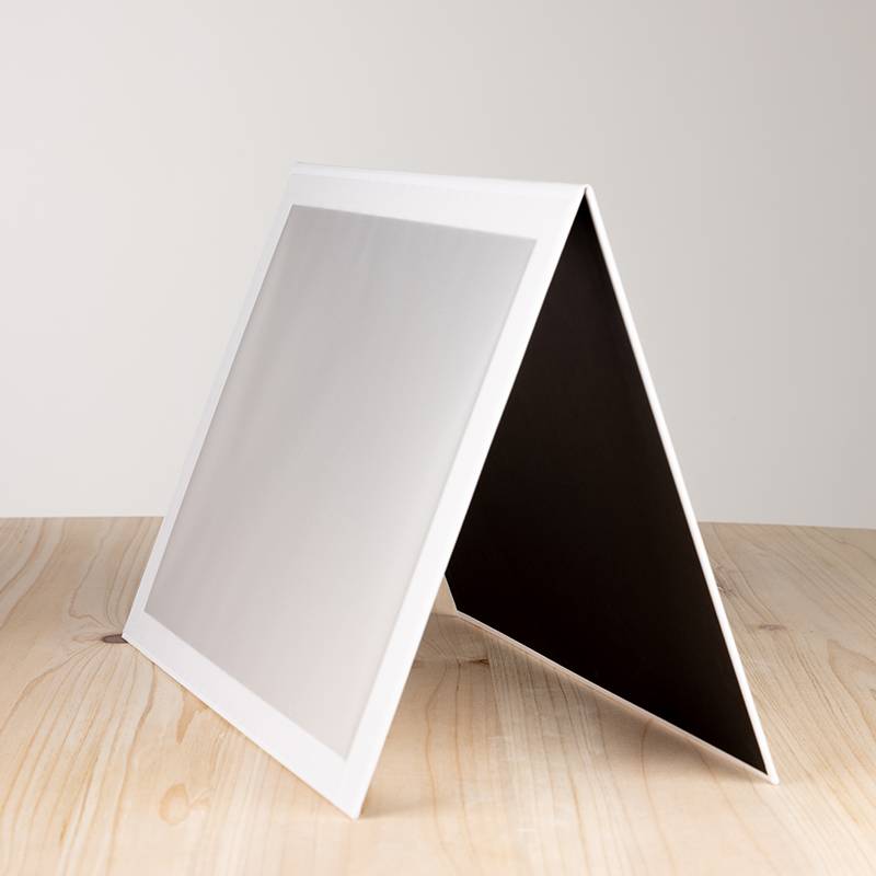 A3 black and white soft light board