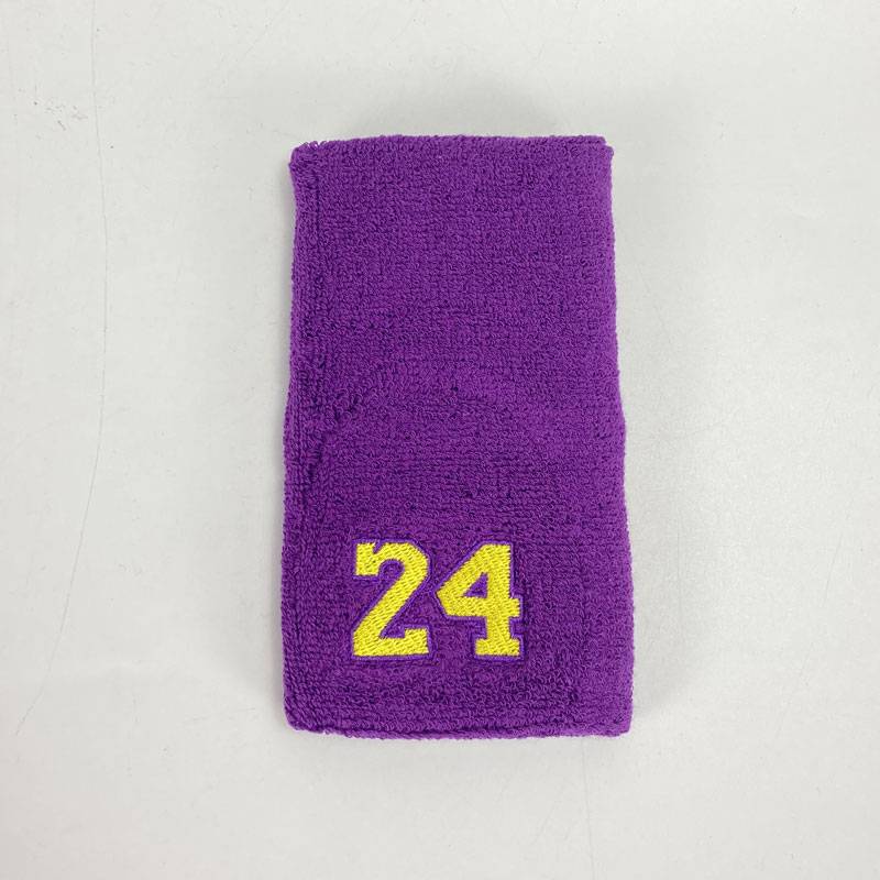 Kobe 24 Purple Long model 15x8cm